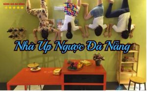Nhà Úp Ngược