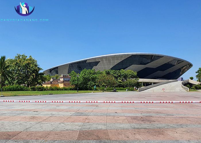 Khám phá không gian rộng lớn tại Cung thể thao Tiên Sơn